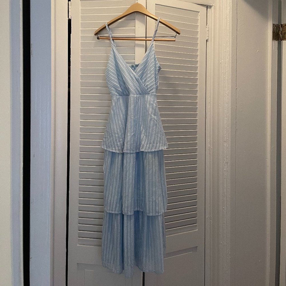 Lulu's Light Blue Tiered Midi Dress XS